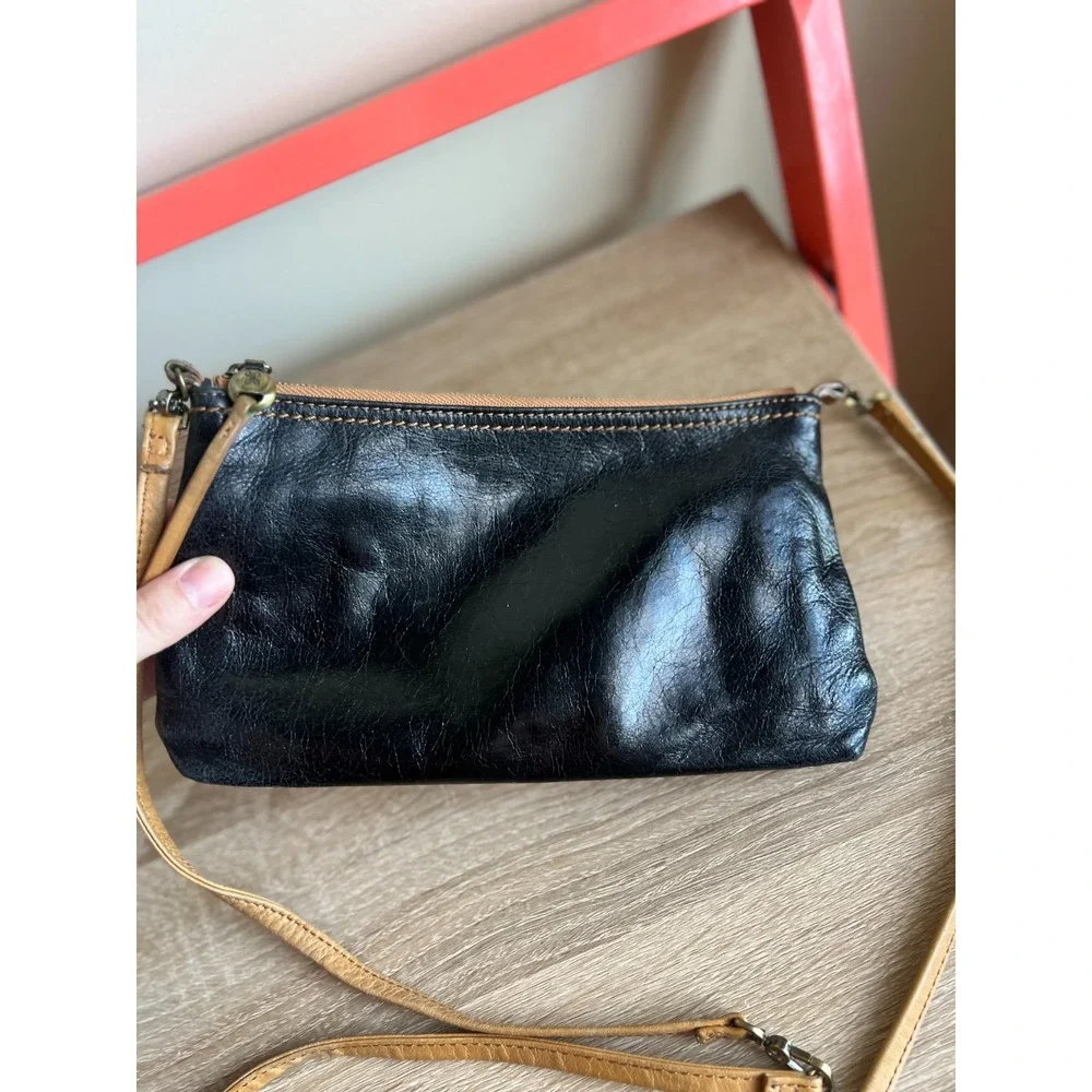 Hobo Black Leather Crossbody Cadence Vintage Hide Small Convertible Crossbody‎